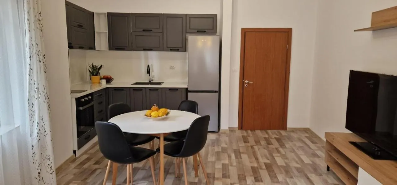 Apartment Ferienwohnung Dido Garkov Burgas City